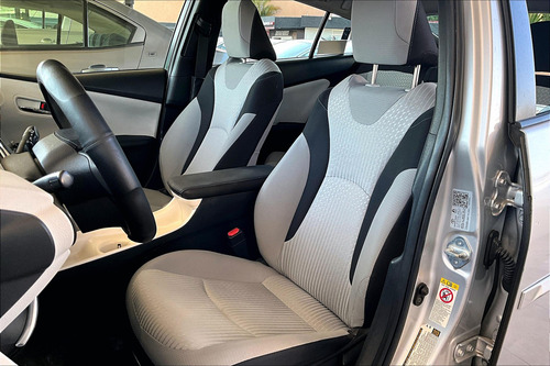 Toyota Prius 2017