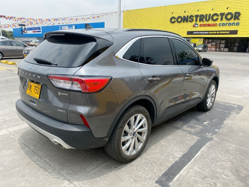 Imagen 9 de 25 de Ford Escape Titanium Hev