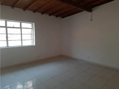 Local Segundo Piso En Arriendo Conquistadores Unicentro