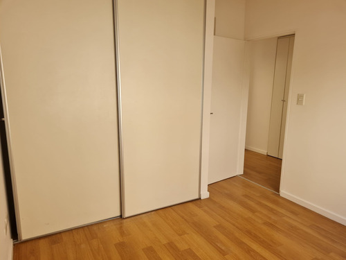Imagen 17 de 28 de Dos Ambientes Con Cochera En Venta Frente Olivos