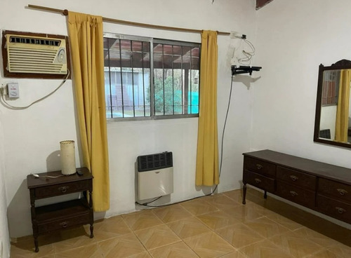 Imagen 10 de 17 de Casa Tres Dormitorios Con Piscina