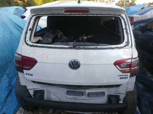 Sucata Volkswagem Fox 2015 Branco Para Retirada De Peças