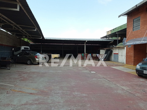 Imagen 7 de 10 de Se Vende Galpón En El Centro, Calle La Planta, Av. Orinoco