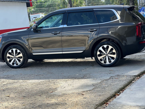 Kia Telluride S
