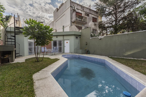 Venta Casa 4 Ambientes C/ Cochera - Pileta - Quincho - Permuta - Villa Devoto