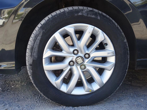 Fiat Cronos DRIVE 1.8 AUT