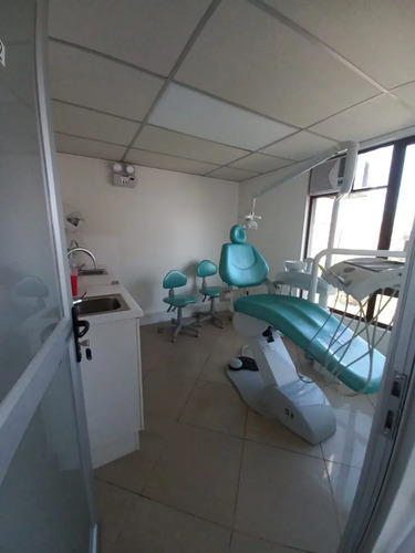 Arriendo Mensual De Un Box En Clínica Dental