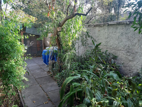Casa Gran Terreno Ñuñoa. Precio Rebajado !!!
