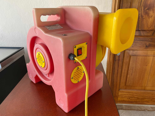 Imagen 1 de 8 de Motor De Inflable Impecable