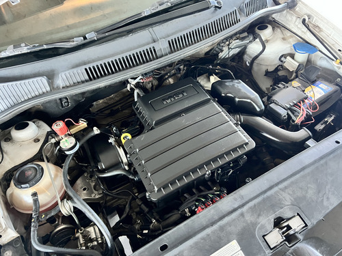 Volkswagen Suran 1.6 Highline Msi 110cv