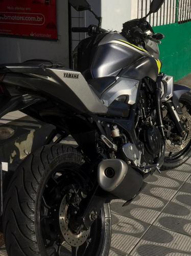 Imagem 10 de 10 de Yamaha Mt 03 Abs
