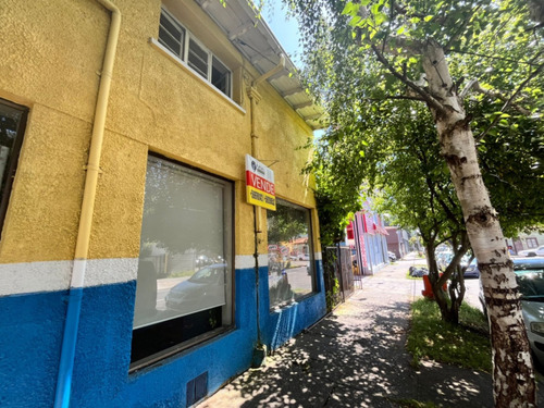 Sitio 455 M² En Calle Bello, Ideal Para Inversión Central