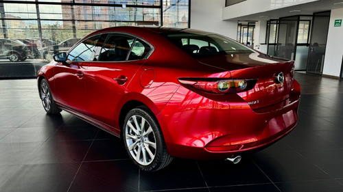 Mazda 3 Sedan GRAND TOURING AT MHEV