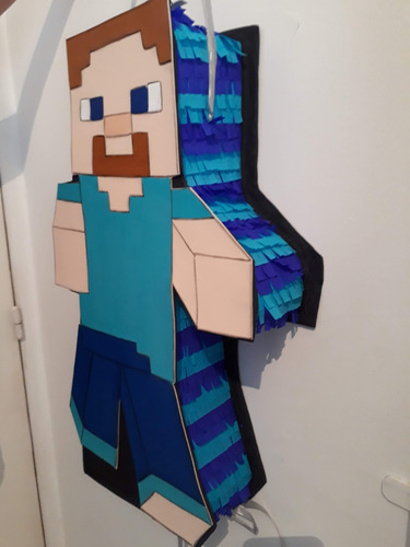 Piñata Steve Minec