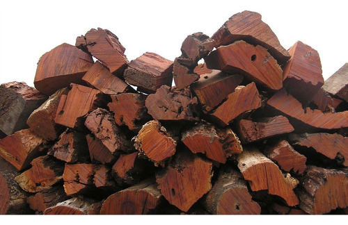 Imagen 1 de 6 de Leña Quebracho Colorado Para Calefacción Y Asado 100 Kg.