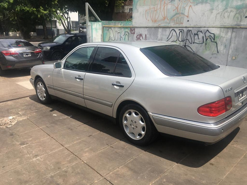 Imagen 3 de 15 de Mercedes-benz Clase E 3.2 E320 Elegance Plus At 1998