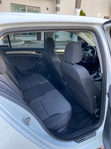 Volkswagen Golf 1.4 Comfortline At