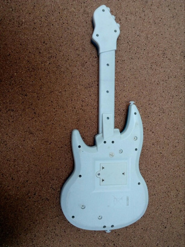 Imagen 2 de 2 de Guitarra Musical, Usada En Buen Estado