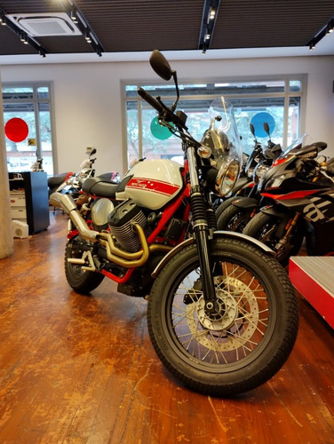 Imagen 1 de 15 de Moto Guzzi Stornello V7