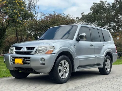 Mitsubishi Montero 3.8 V67