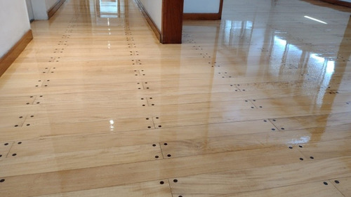 Imagen 3 de 5 de Pulido Y Plastificado Zarate Parquet Pisos De Madera