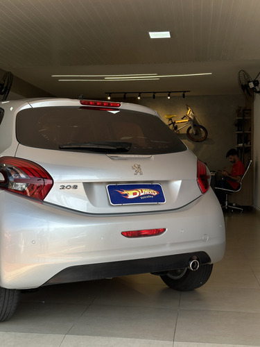 Peugeot 208 1.6 16v Allure Flex Aut. 5p