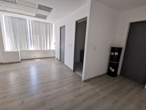 Oficina En Renta En Interlomas (m2o2910)
