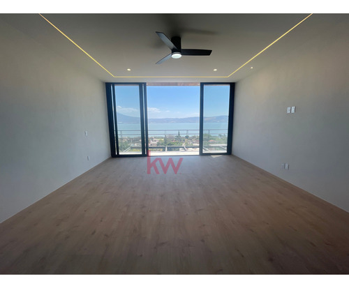 Casa En Venta En Jocotepec, Jalisco