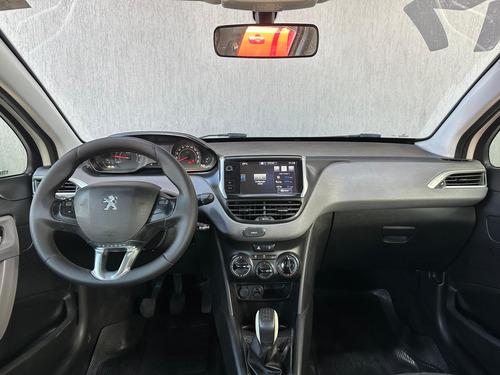 Peugeot 208 1.2 Active Flex 5p