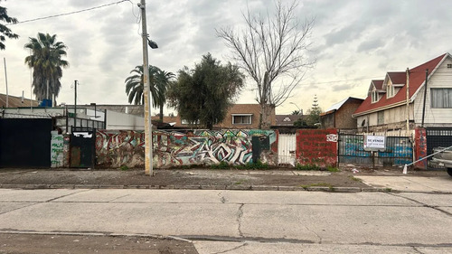 Terreno En Peñalolén, 450 M2. Oportunidad De Inversión