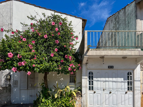 Casa En Venta En Florencio Varela