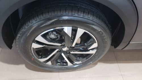 Imagen 6 de 8 de Peugeot 2008 Allure Pack 1.2l 130 Hp 6 Vel 2022 Nuevo