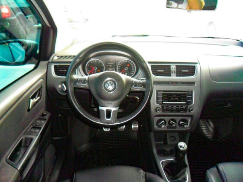 Volkswagen Crossfox 1.6 Mi Flex 8v 4p Manual