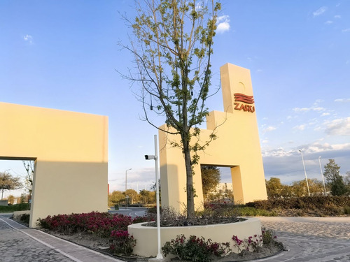 Casa Nueva En Querétaro Con Recámara Y Baño Privado En Planta Baja