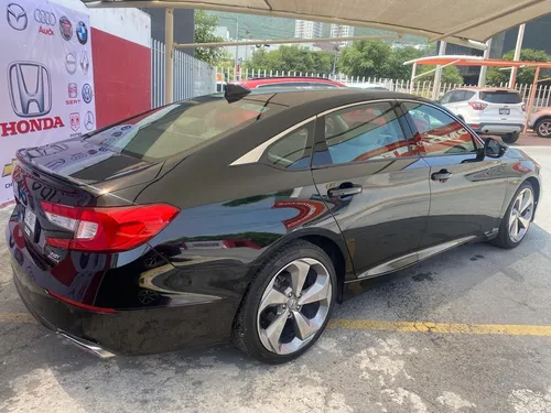 Honda Accord 2.0 L4 Touring Piel Cvt