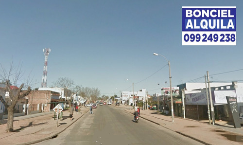 Alquilo Local En Buena Zona Comercial De Progreso