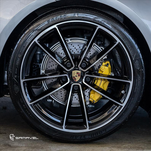 Porsche 911 3.0 24v H6 Carrera