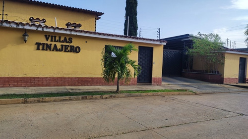 Imagen 4 de 19 de Marisol Castro Vende Townhouse En Urb. Manantial | Naguanagua | Carabobo | Villa Tinajero | Atth-237