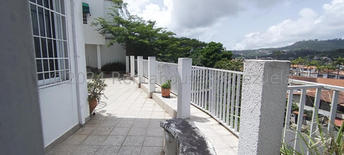Casa Con Cocina Equipada Y Anexo Con Cocina Rahml