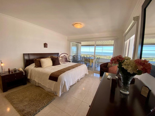 Imagen 12 de 30 de Apartamento 3 Dormitorios En Primera Línea, Playa Brava, Punta Del Este.