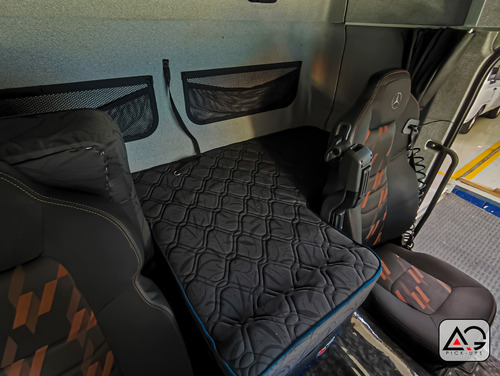 Mercedes-benz Atego 3030 Bitruck 2021 Leito Com Teto Alto