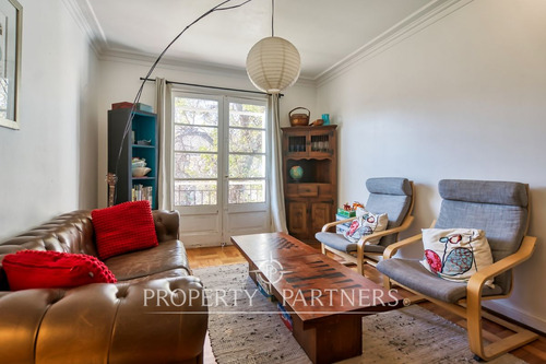 Acogedor Depto Colonial Con Excelente Ubicacion. E...