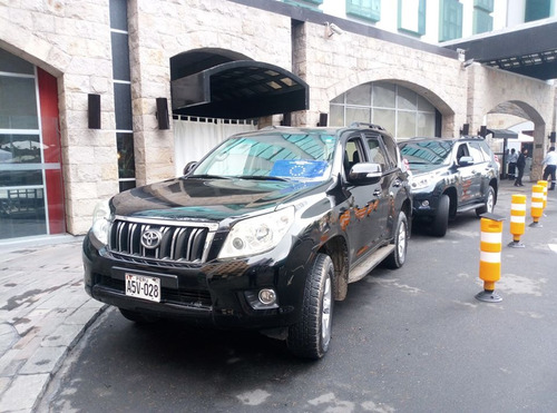 Alquiler De Camionetas,autos Y Ven Para Empresas