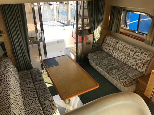 Imagen 10 de 15 de Crucero Princess 36 Volvo D 2 X 230hp Linea Ejes England 97