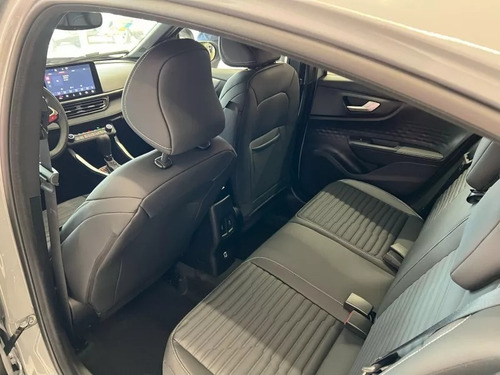 Fiat FASTBACK 1.3 T270 At6