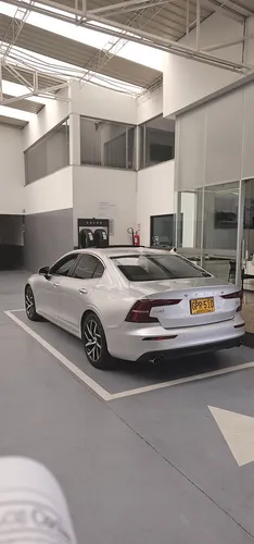 Volvo S60 T4 Momentum 2020