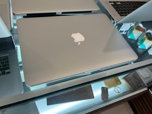 Macbook Pro 2015 Core I5 ,8gb Ram 256 Solid 13.3 PuLG Woooow (Reacondicionado)