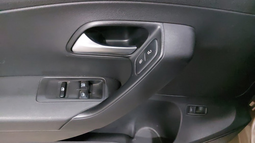 Volkswagen Vento 1.6 STARTLINE AUTO