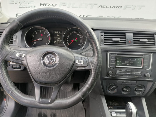 Imagen 12 de 15 de Volkswagen Jetta 2016 2.5 Comfortline Tiptronic At
