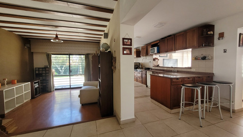Venta Casa De 6 Ambientes En Ranelagh